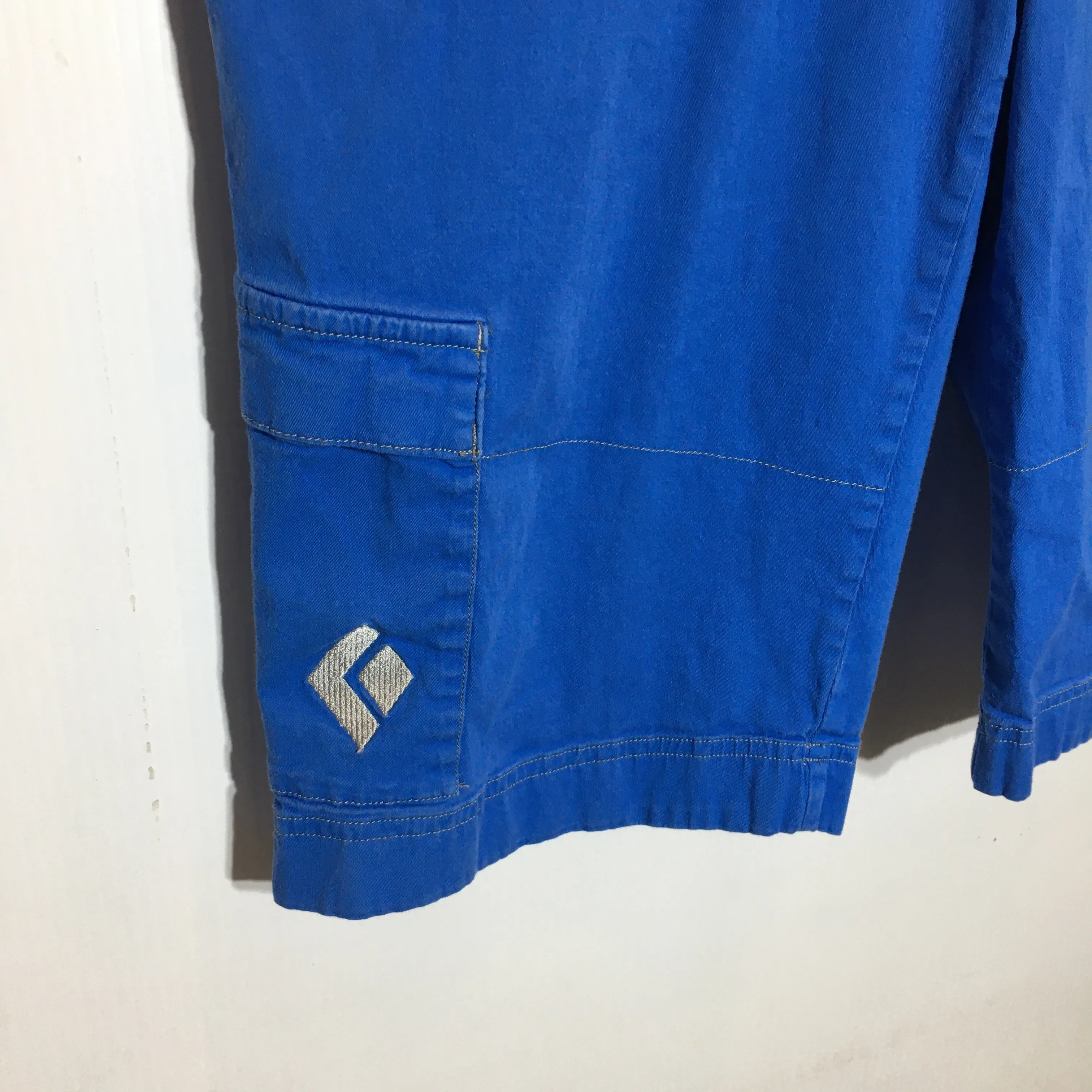 Black Diamond Mens Hiking Shorts - Size 32 - Pre-owned - TPL4GV